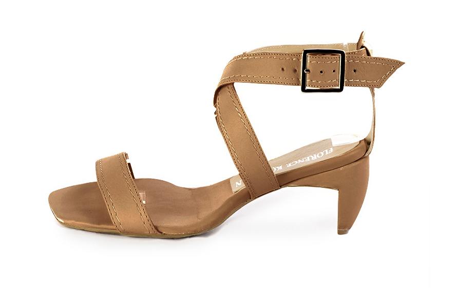 Women's camel beige elegant fully open cross straps sandals. Square toe. Medium comma heels - Profile view